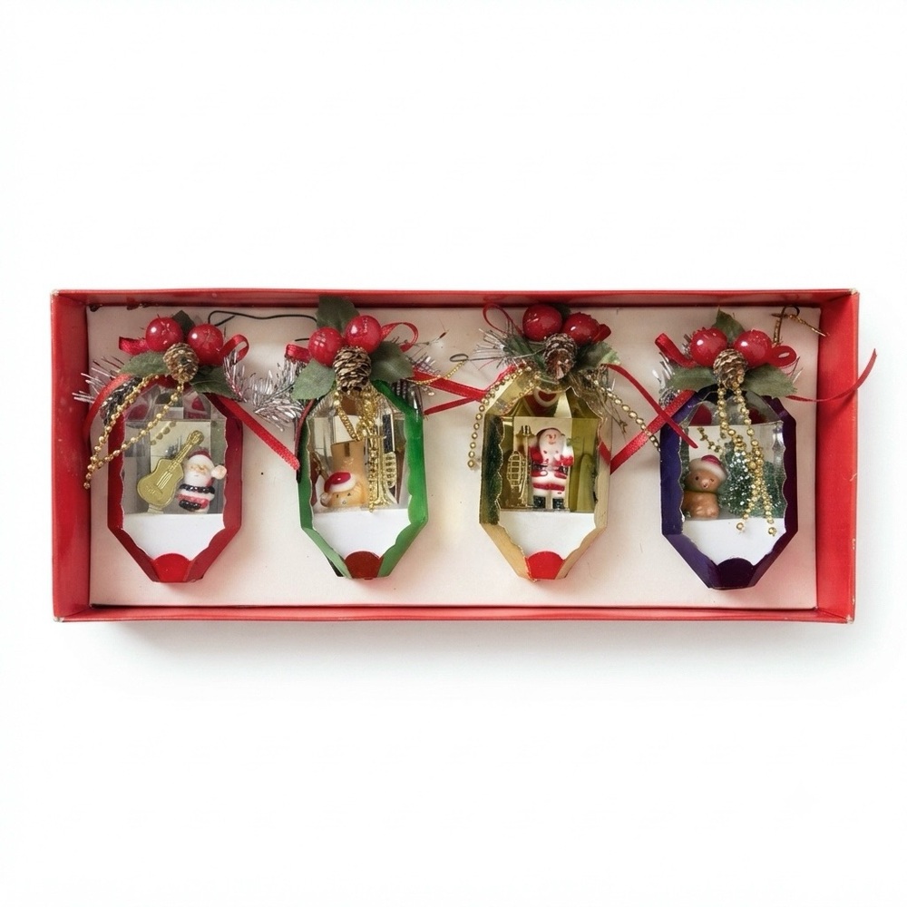 Vintage Diorama Christmas Ornaments 4 Pc Set Holiday Lantern Decor Danson Decor
